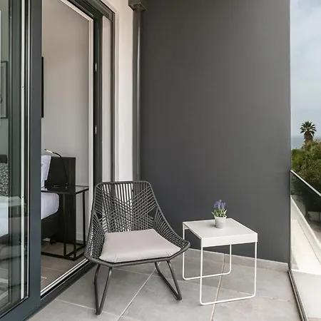 Sea View Apartment